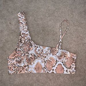 TOPSHOP Snake Print Crop Top